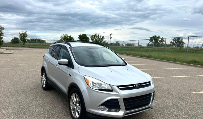 
								2013 Ford Escape SE AWD SUV full									