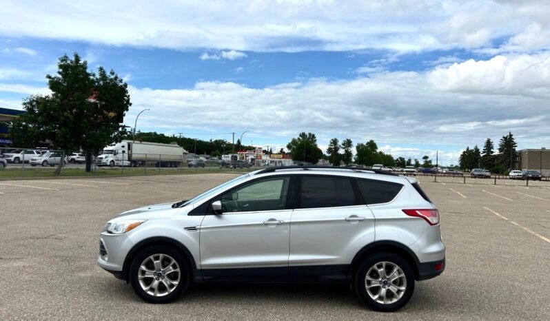 
								2013 Ford Escape SE AWD SUV full									