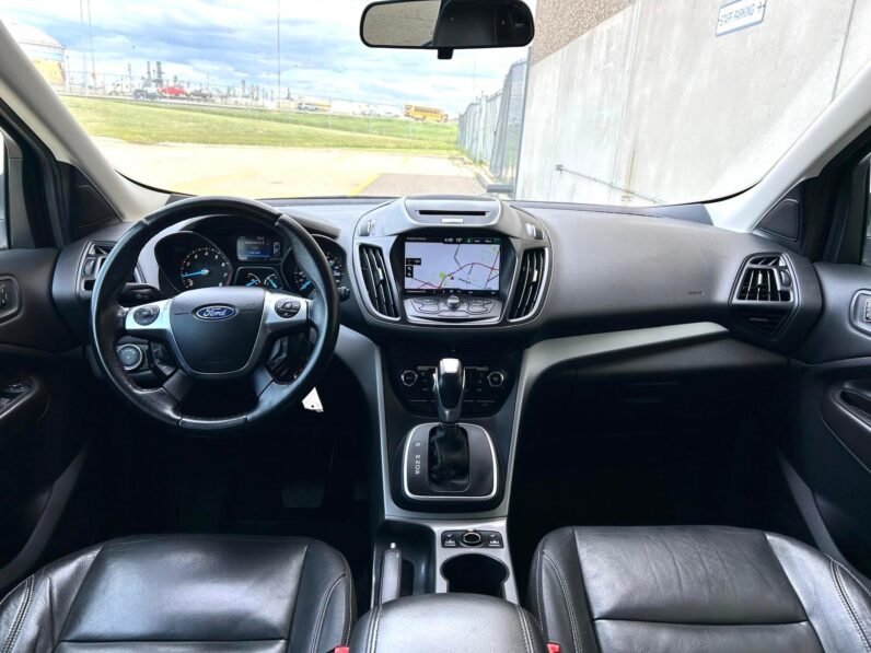 
								2013 Ford Escape SE AWD SUV full									