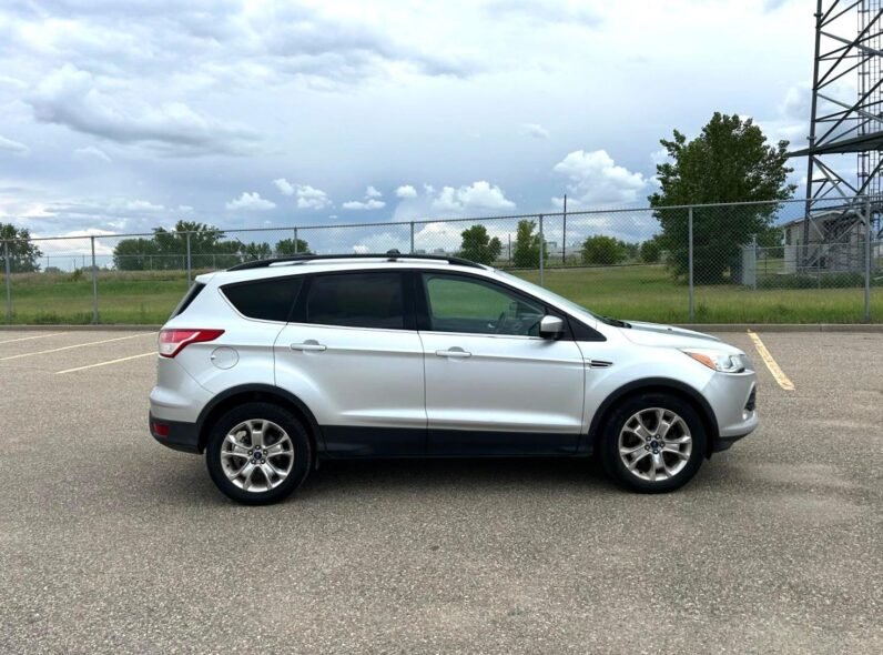 
								2013 Ford Escape SE AWD SUV full									