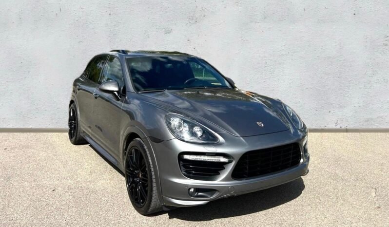 
								2013 Porsche Cayenne GTS AWD SUV full									
