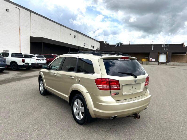
								2010 Dodge Journey SE SUV full									