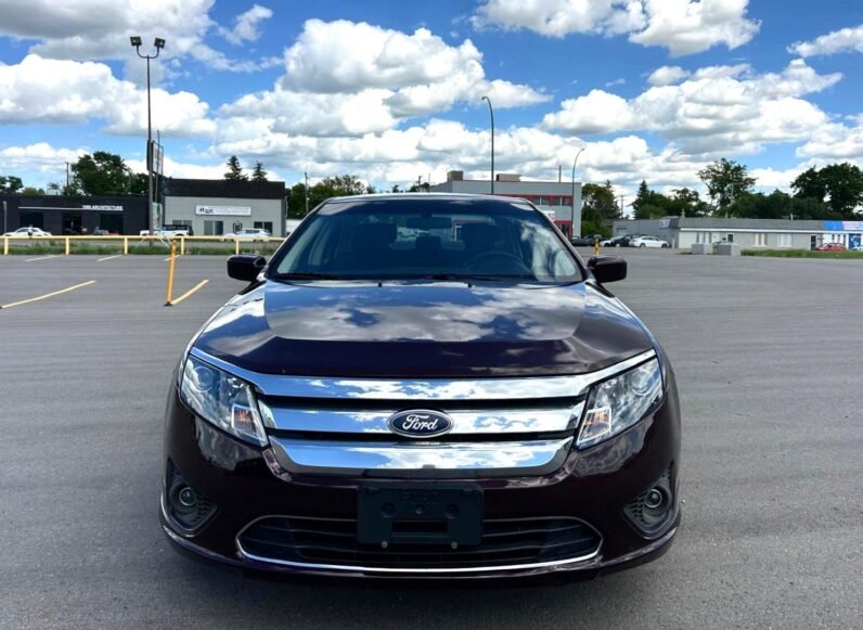 
								2011 Ford Fusion SEL Sedan full									