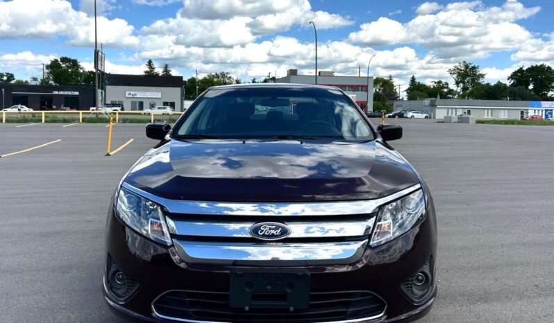 
								2011 Ford Fusion SEL Sedan full									