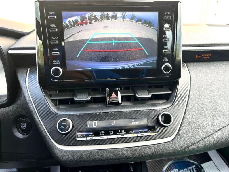 
								2020 Toyota Corolla LE Sedan full									