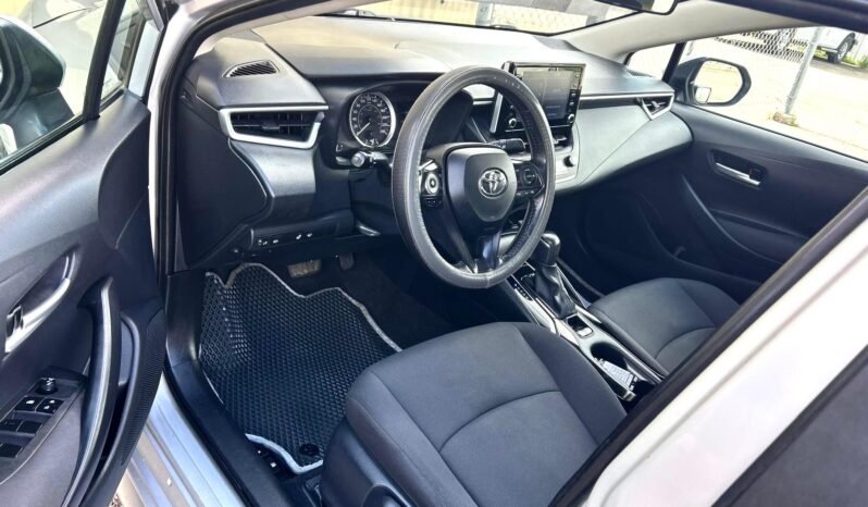 
								2020 Toyota Corolla LE Sedan full									