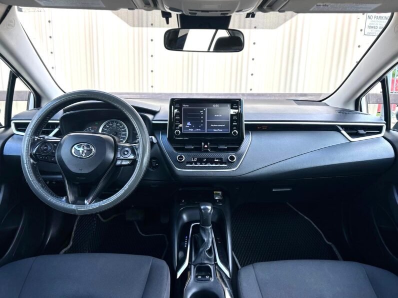 
								2020 Toyota Corolla LE Sedan full									