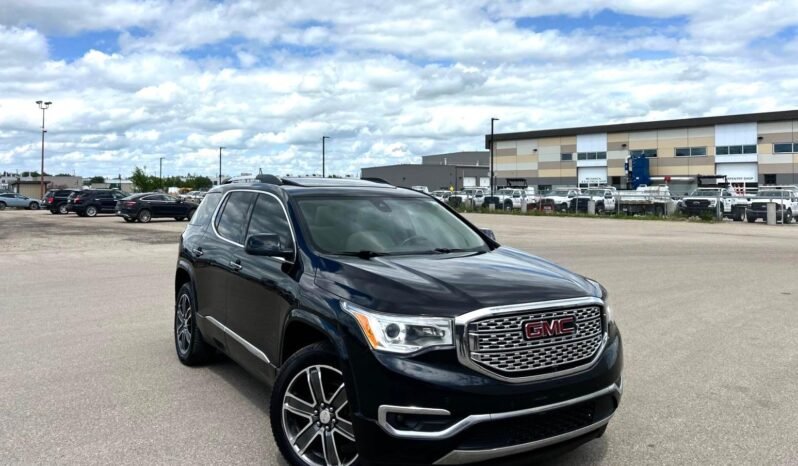 
								2018 GMC Acadia Denali AWD SUV. full									