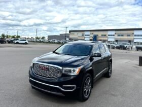2018 GMC Acadia Denali AWD SUV.
