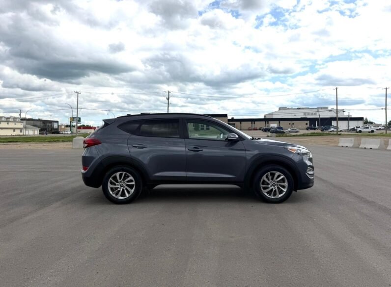 
								2018 Hyundai Tucson Limited AWD SUV full									