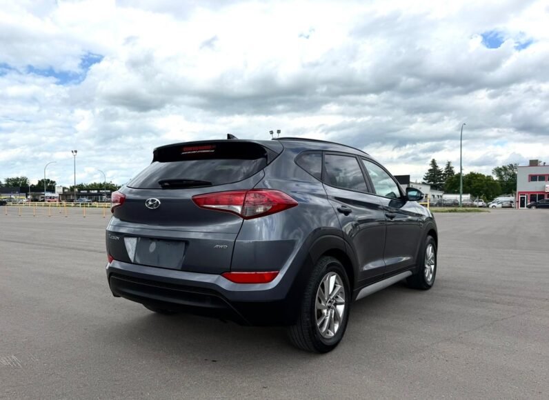 
								2018 Hyundai Tucson Limited AWD SUV full									