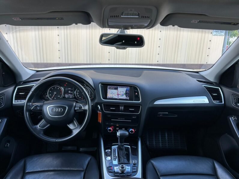 
								2014 Audi Q5 Prestige AWD SUV full									