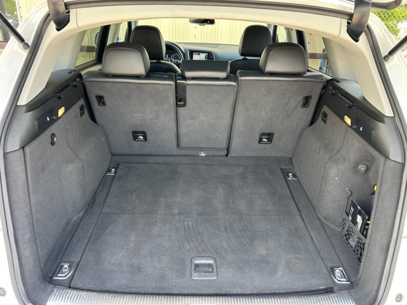 
								2014 Audi Q5 Prestige AWD SUV full									