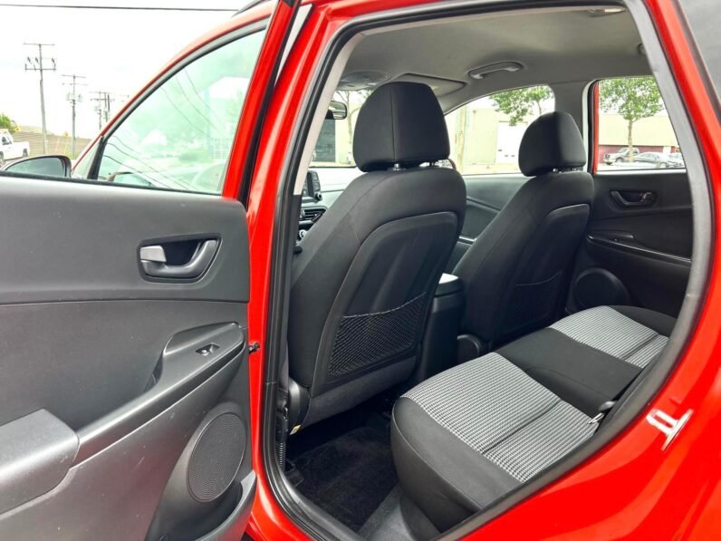 
								2020 Hyundai Kona Essential Hatchback full									