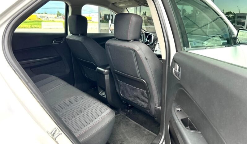 
								2013 Chevrolet Equinox LT SUV full									