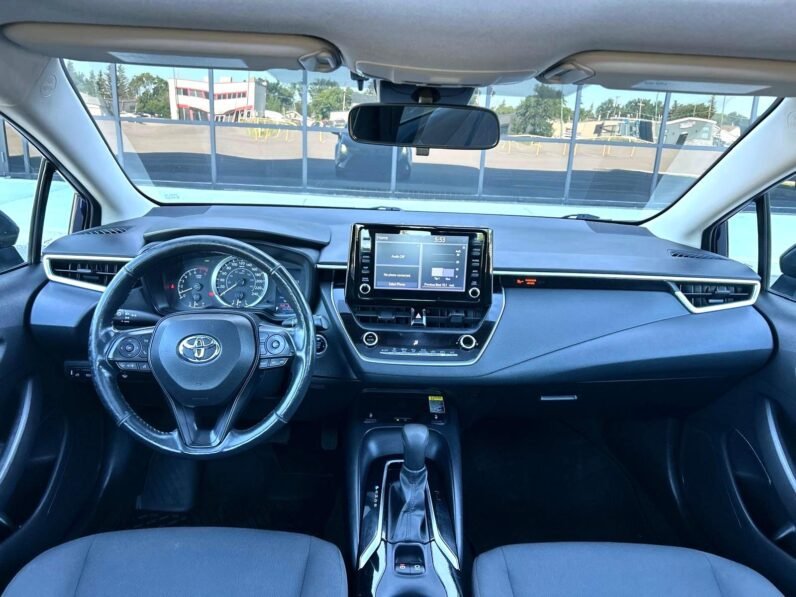 
								2022 Toyota Corolla LE Sedan full									
