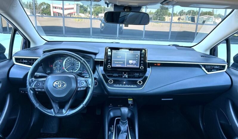 
								2022 Toyota Corolla LE Sedan full									