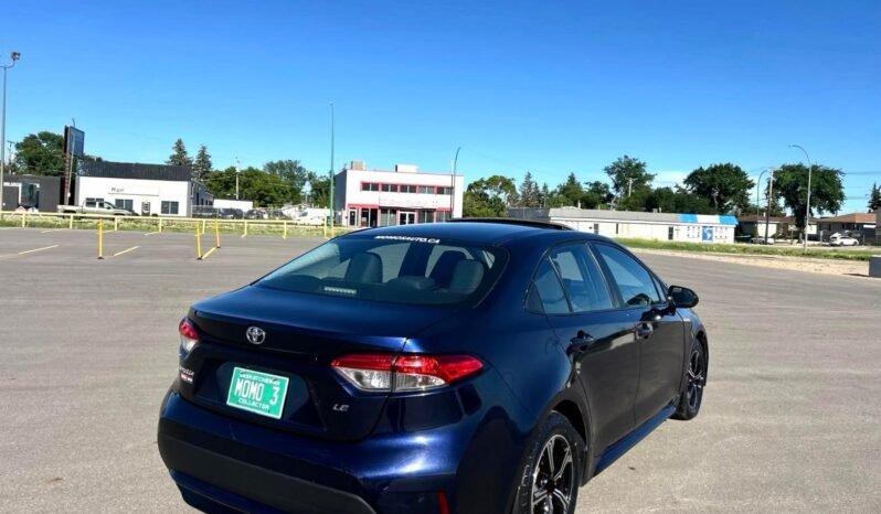 
								2022 Toyota Corolla LE Sedan full									