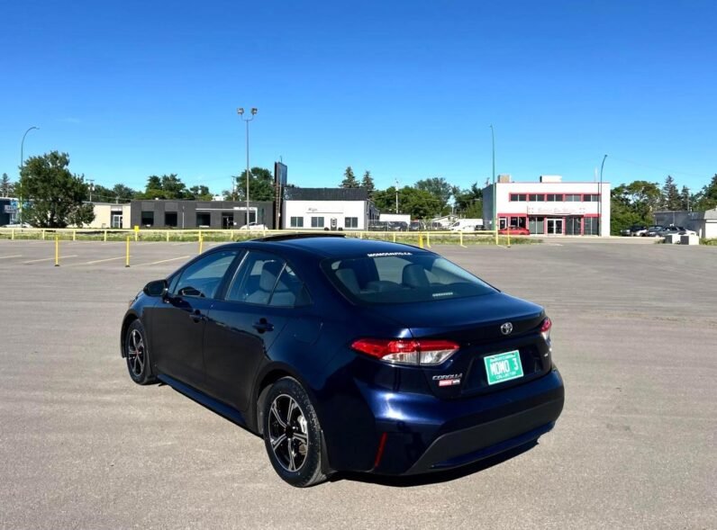 
								2022 Toyota Corolla LE Sedan full									