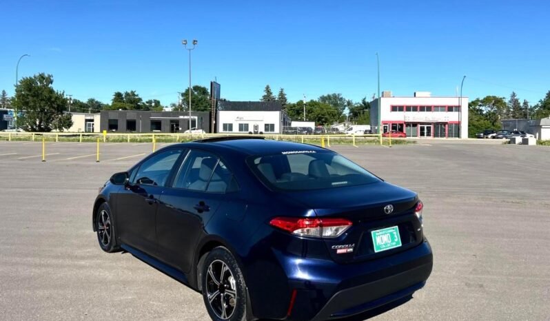 
								2022 Toyota Corolla LE Sedan full									