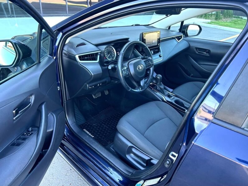 
								2022 Toyota Corolla LE Sedan full									