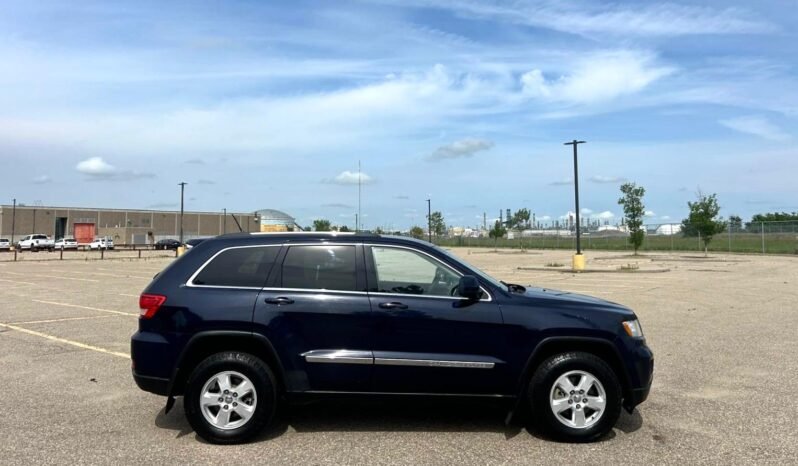 
								2013 Jeep Grand Cherokee Laredo 4×4 SUV full									