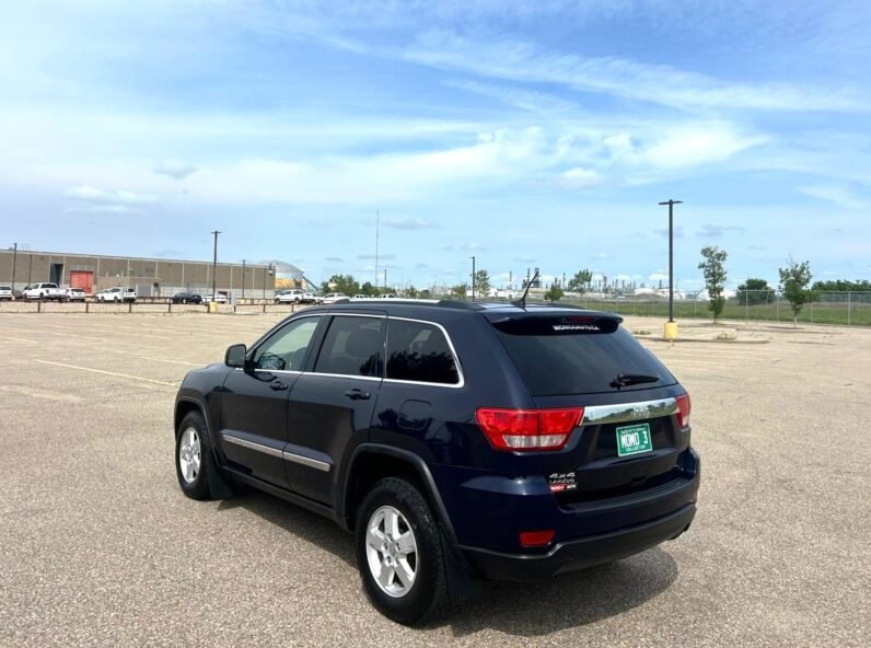 
								2013 Jeep Grand Cherokee Laredo 4×4 SUV full									