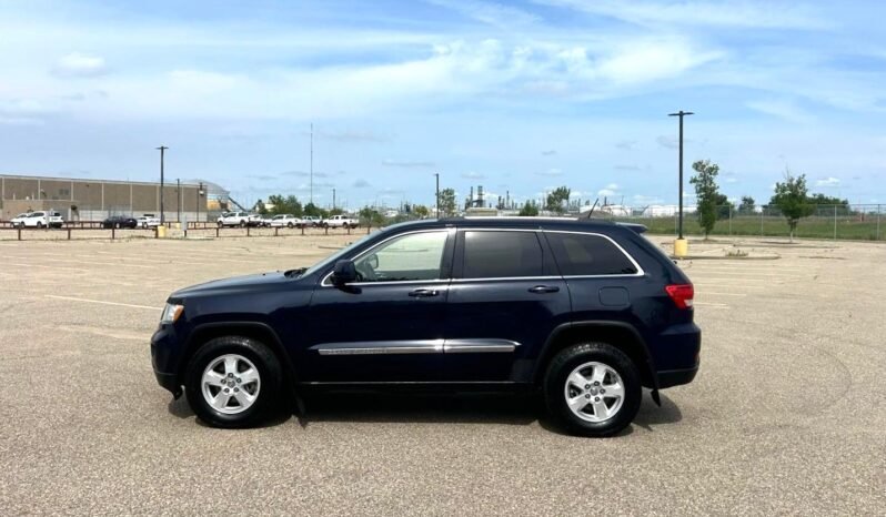 
								2013 Jeep Grand Cherokee Laredo 4×4 SUV full									
