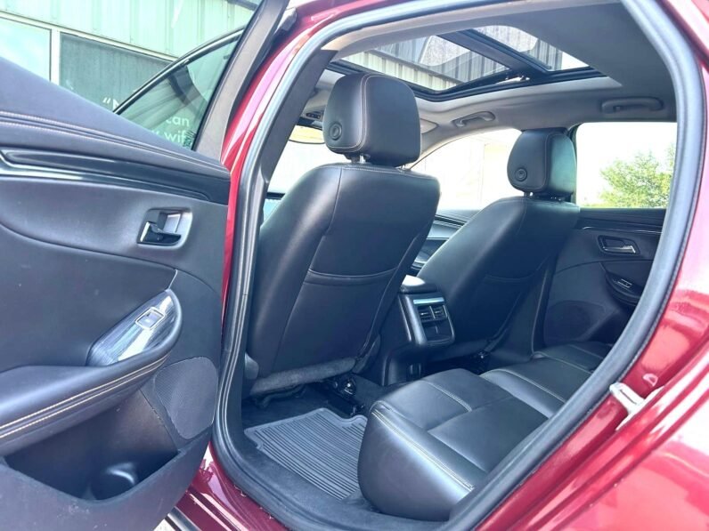 
								2016 Chevrolet Impala LT Sedan full									