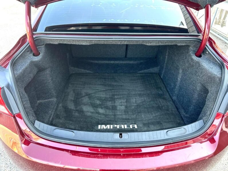 
								2016 Chevrolet Impala LT Sedan full									