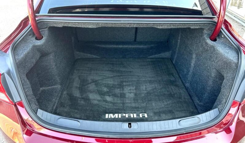 
								2016 Chevrolet Impala LT Sedan full									