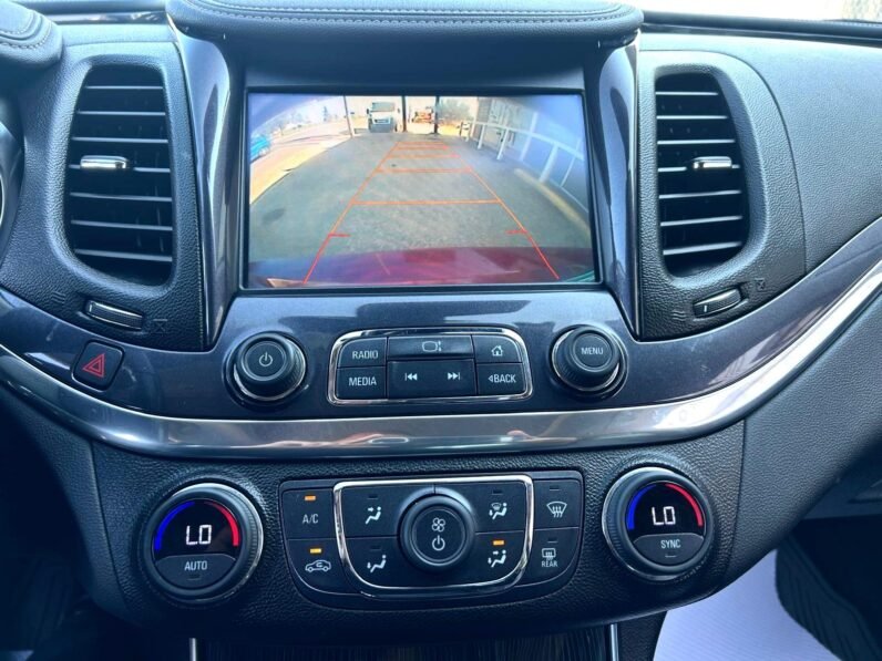 
								2016 Chevrolet Impala LT Sedan full									