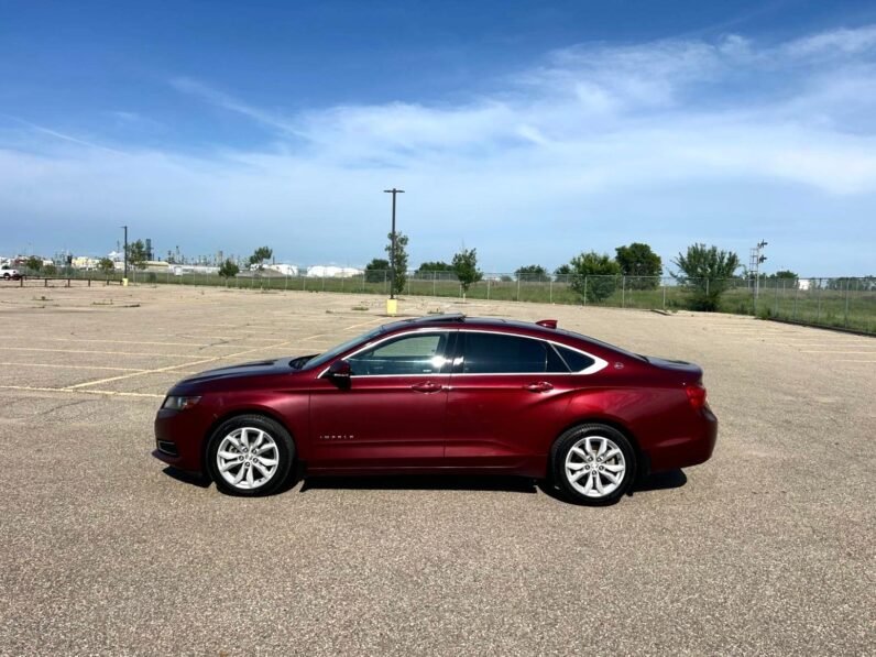 
								2016 Chevrolet Impala LT Sedan full									
