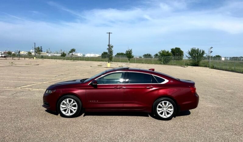 
								2016 Chevrolet Impala LT Sedan full									