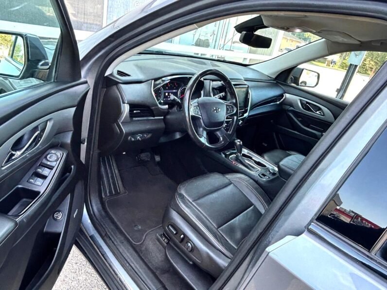 
								2020 Chevrolet Traverse RS AWD SUV full									
