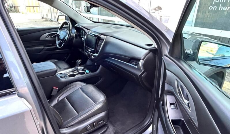 
								2020 Chevrolet Traverse RS AWD SUV full									