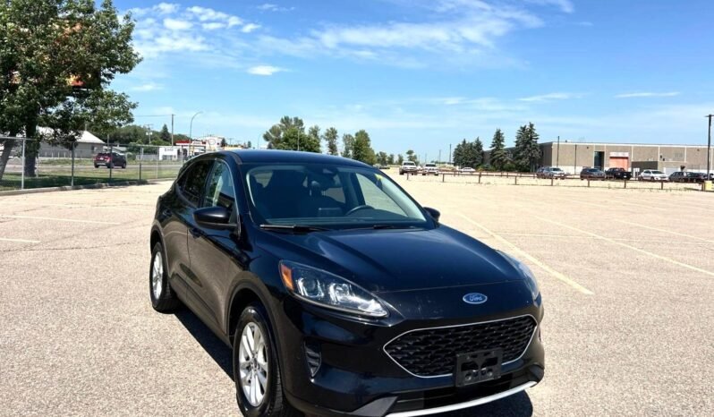 
								2020 Ford Escape SE AWD SUV full									