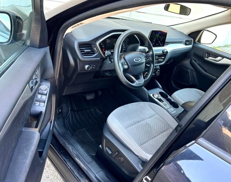 
								2020 Ford Escape SE AWD SUV full									
