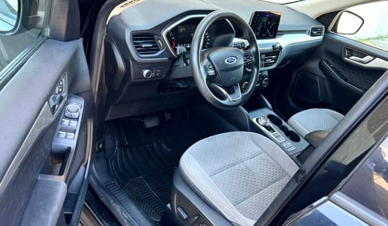 
								2020 Ford Escape SE AWD SUV full									