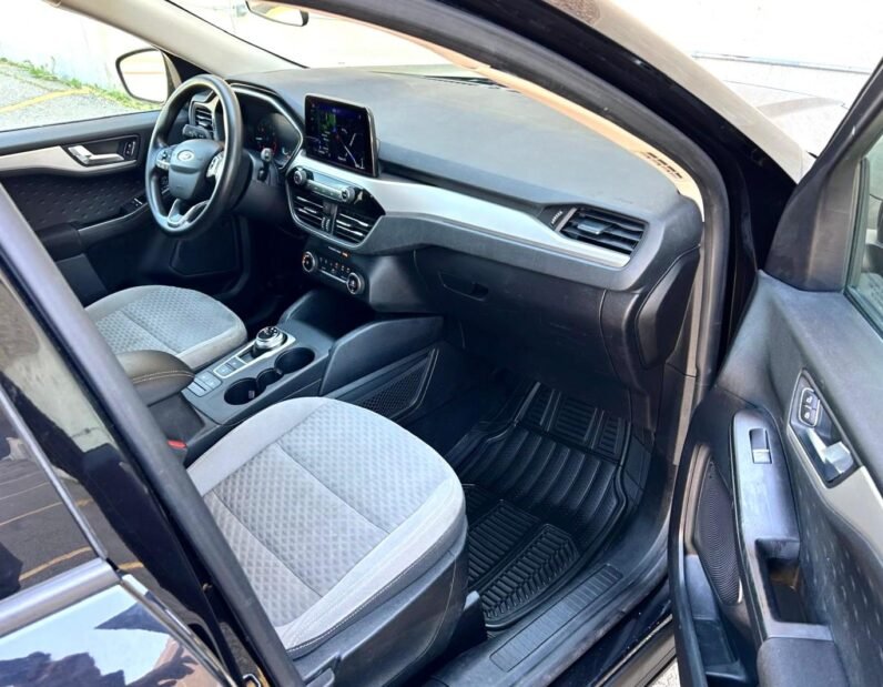 
								2020 Ford Escape SE AWD SUV full									