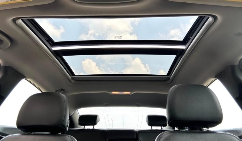 
								2017 Chevrolet Malibu Premier Sedan full									