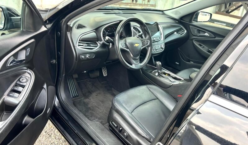 
								2017 Chevrolet Malibu Premier Sedan full									