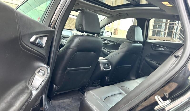 
								2017 Chevrolet Malibu Premier Sedan full									