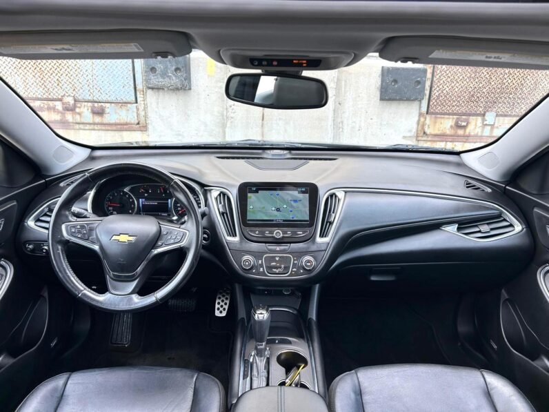 
								2017 Chevrolet Malibu Premier Sedan full									