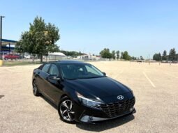 2023 Hyundai Elantra Luxury Sedan