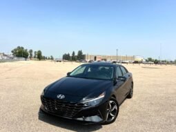 2023 Hyundai Elantra Luxury Sedan