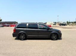 2016 Dodge Grand Caravan R/T Minivan