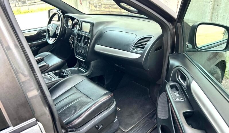 
								2016 Dodge Grand Caravan R/T Minivan full									