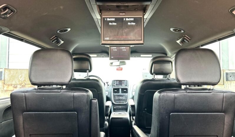 
								2016 Dodge Grand Caravan R/T Minivan full									