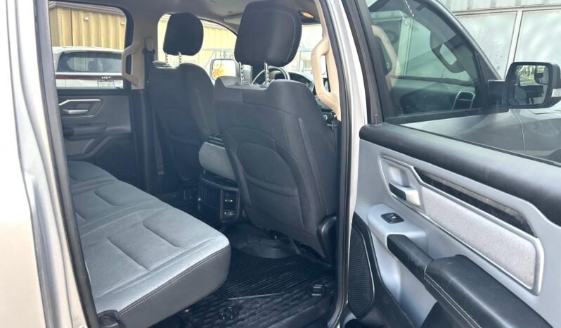 
								2019 Dodge Ram 1500 BigHorn Crewcab 4×4 Pickup Truck full									